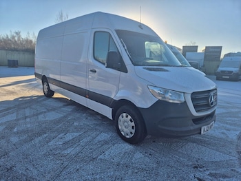 Mercedes-Benz Sprinter feature image