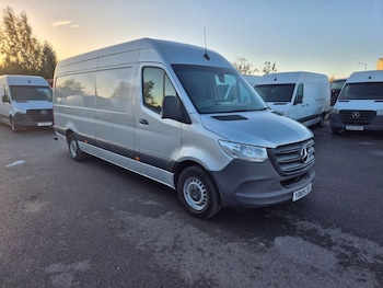 Mercedes-Benz - Sprinter