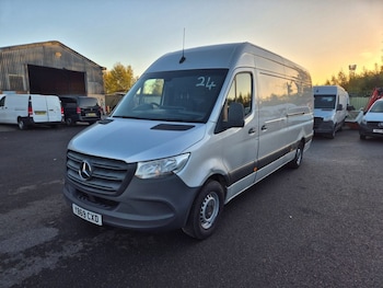 Used Mercedes-Benz Sprinter 2019 for sale - 76345577: Photo 2