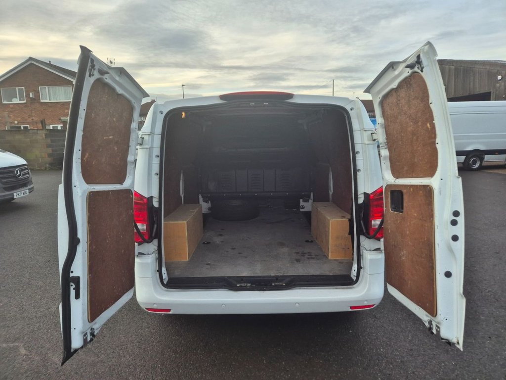 Used Mercedes-Benz Vito 2019 for sale - 77200406: Photo 5