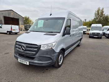 Used Mercedes-Benz Sprinter 2019 for sale - 76291905: Photo 2