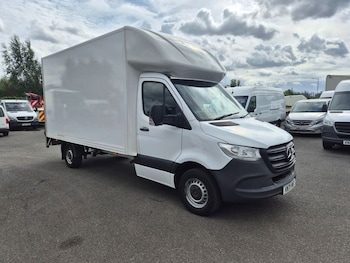 Mercedes-Benz - Sprinter