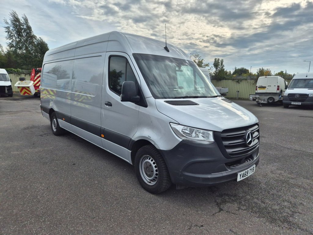 Used Mercedes-Benz Sprinter 2020 for sale - 76148178: Photo 1
