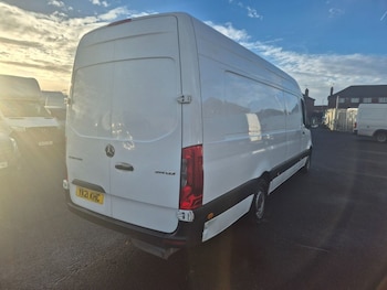 Used Mercedes-Benz Sprinter 2021 for sale - 76841363: Photo