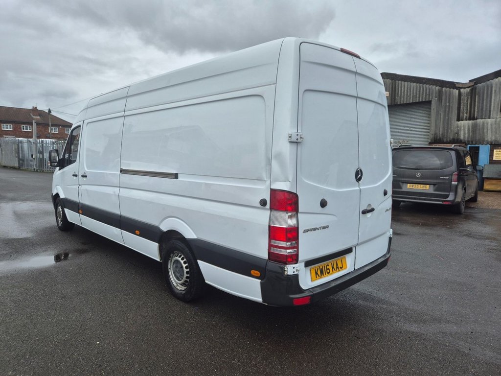 Used Mercedes-Benz Sprinter 2016 for sale - 77534587: Photo 3