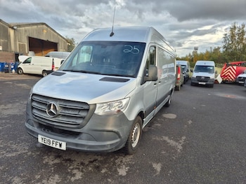 Used Mercedes-Benz Sprinter 2019 for sale - 76323606: Photo 2