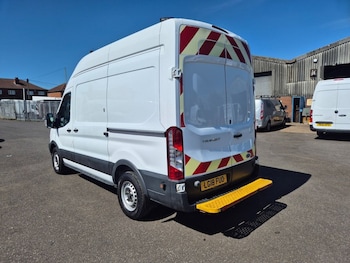 Used Ford Transit 2018 for sale - 78372917: Photo