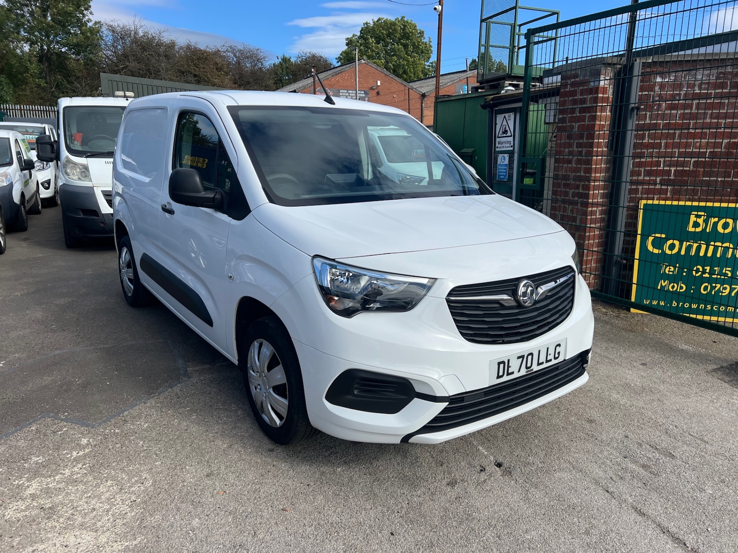 Used Vauxhall Combo 2020 for sale - 76184090: Photo 1