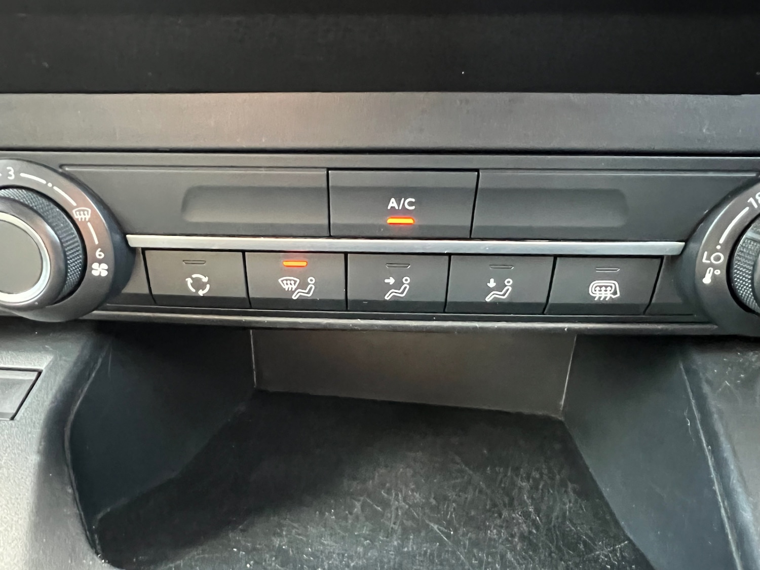 Used Vauxhall Combo 2020 for sale - 76184090: Photo 11