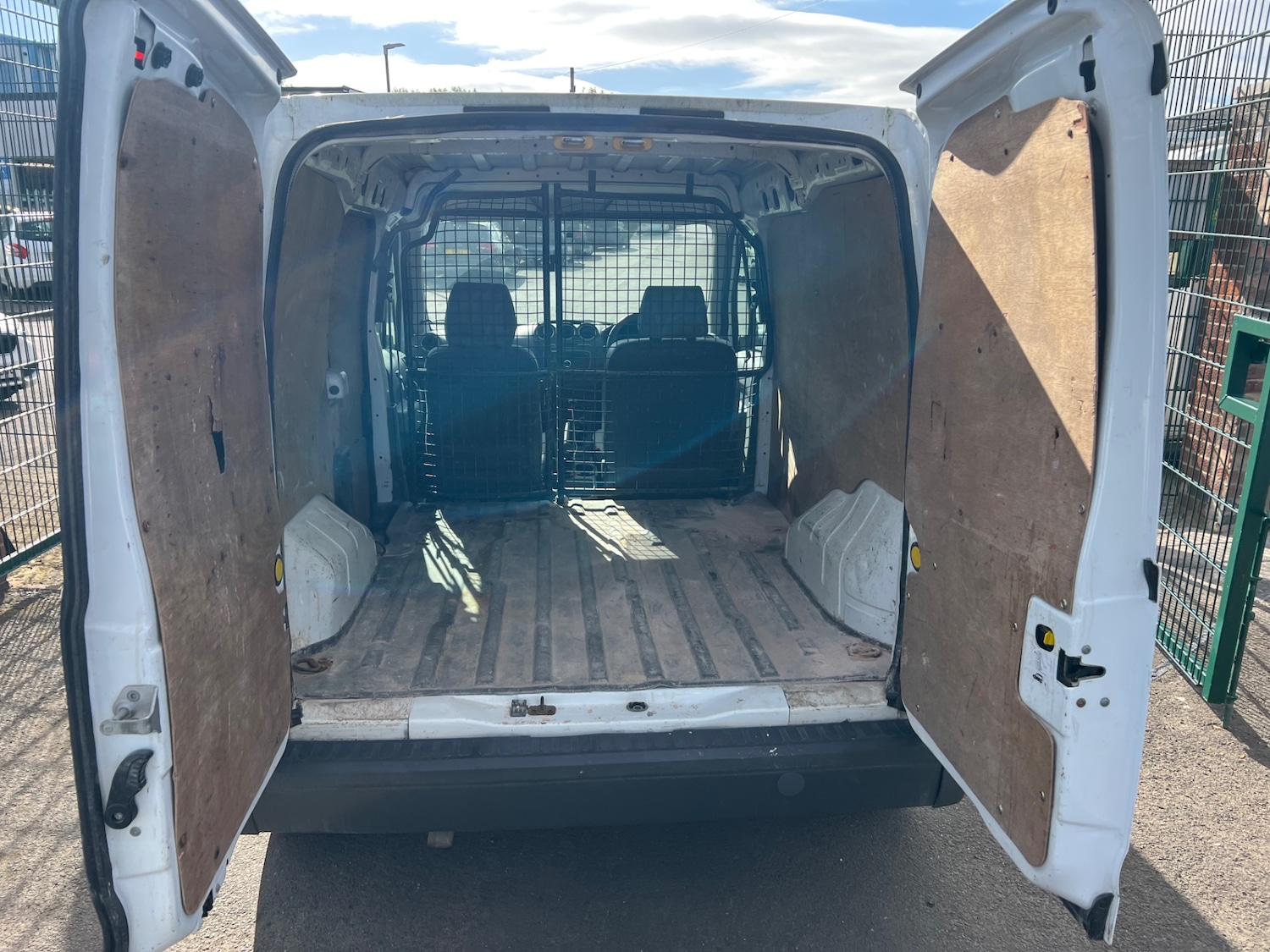 Used Ford Transit Connect 2010 for sale - 76183768: Photo 7