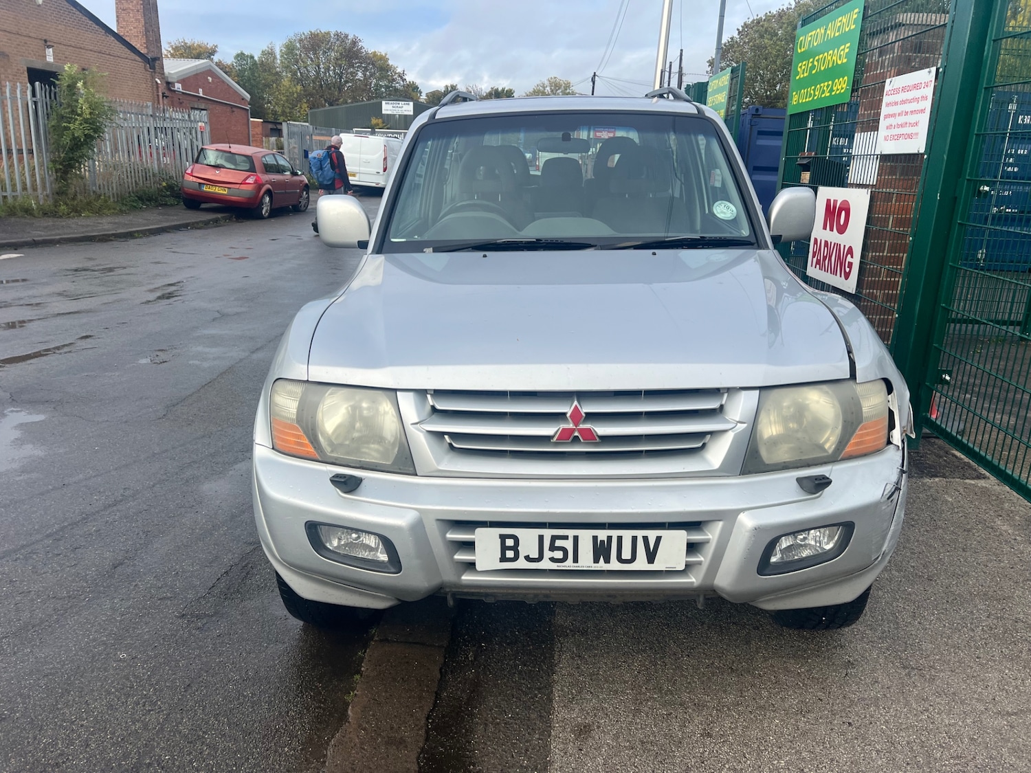 Used Mitsubishi Shogun 2001 for sale - 76941918: Photo 2
