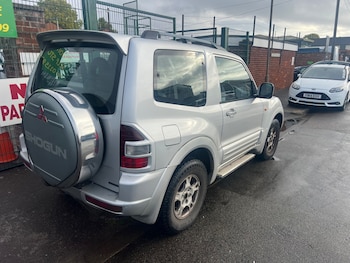 Used Mitsubishi Shogun 2001 for sale - 76941918: Photo