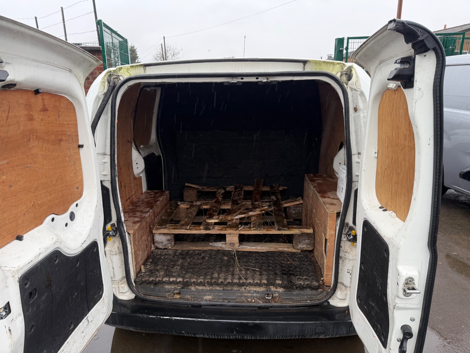 Used Peugeot Bipper 2012 for sale - 77107519: Photo 7