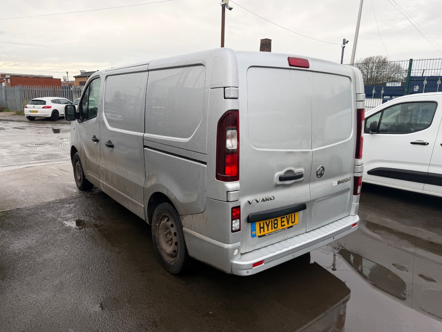 Used Vauxhall Vivaro 2018 for sale - 76963002: Photo 5