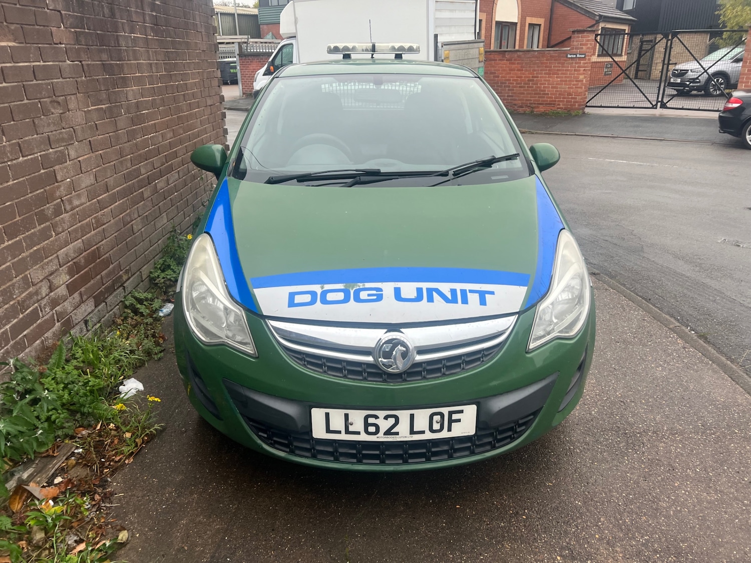 Used Vauxhall Corsa 2012 for sale - 76309713: Photo 2