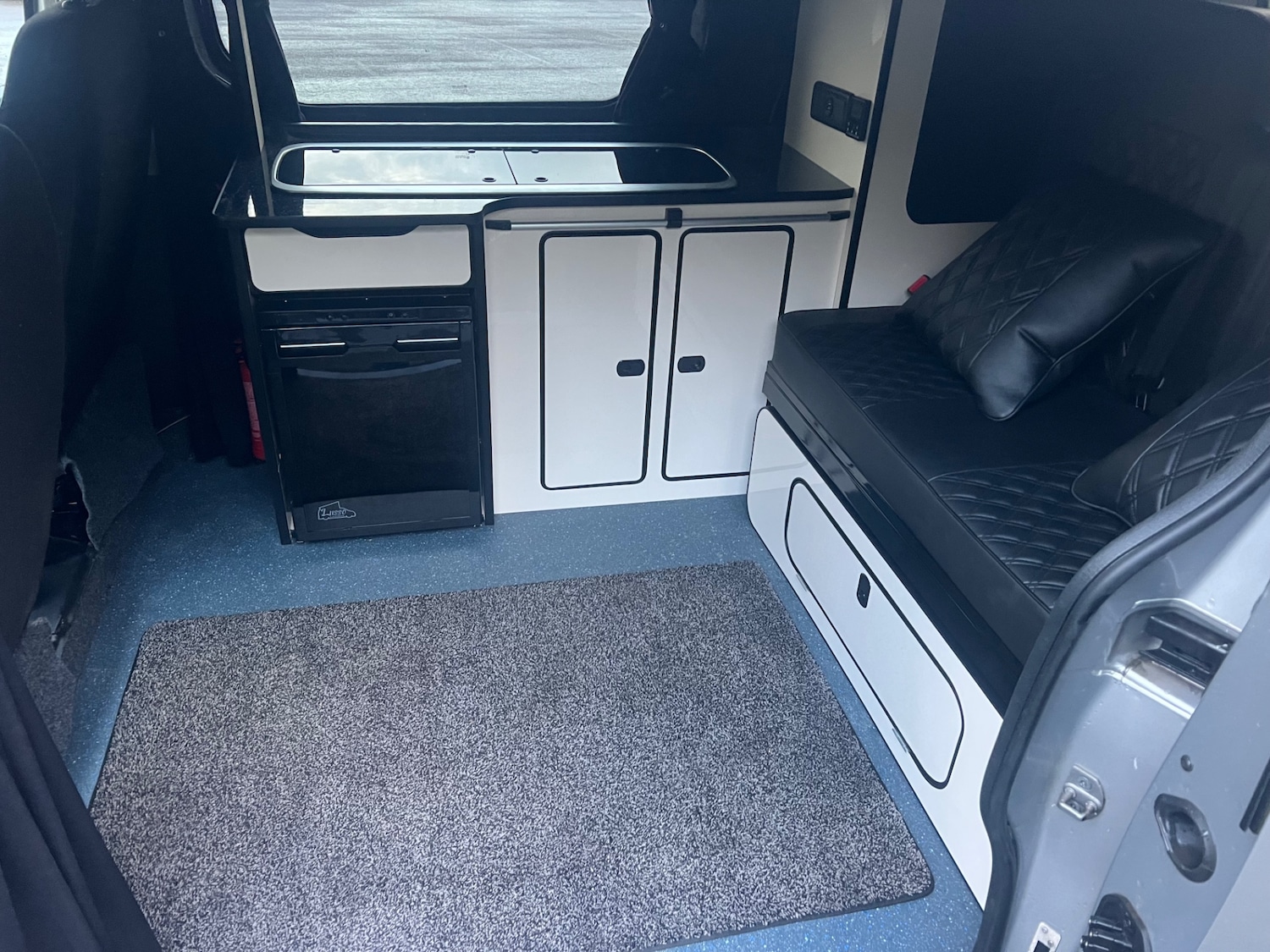 Used Vauxhall Vivaro 2016 for sale - 76323754: Photo 9