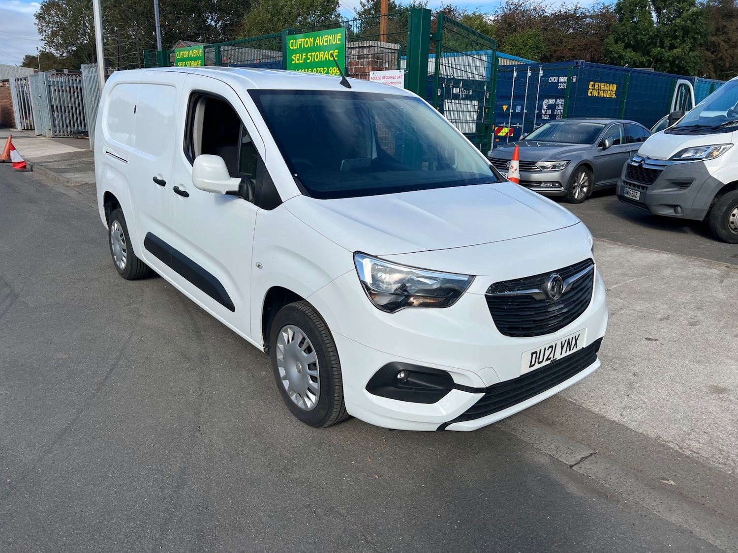 Used Vauxhall Combo 2021 for sale - 76184118: Photo 1