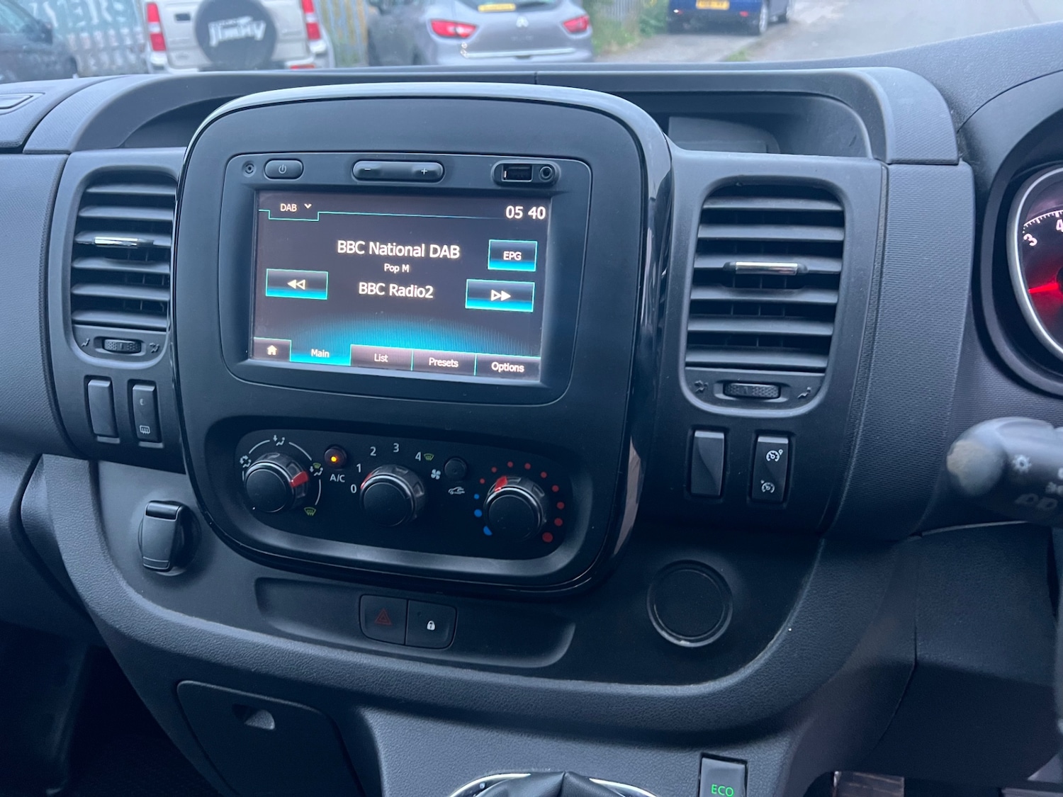 Used Vauxhall Vivaro 2018 for sale - 75677422: Photo 10