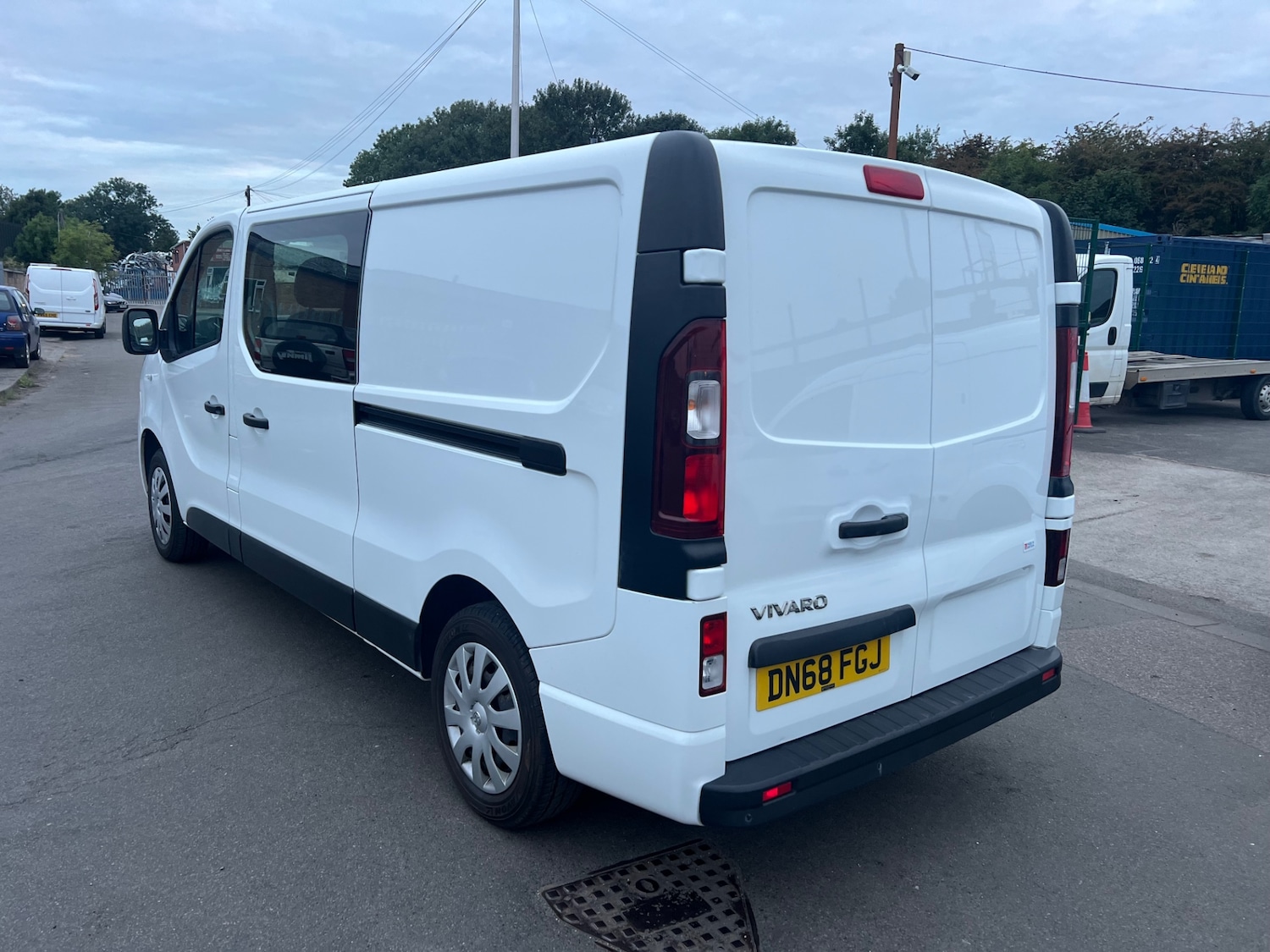 Used Vauxhall Vivaro 2018 for sale - 75677422: Photo 4