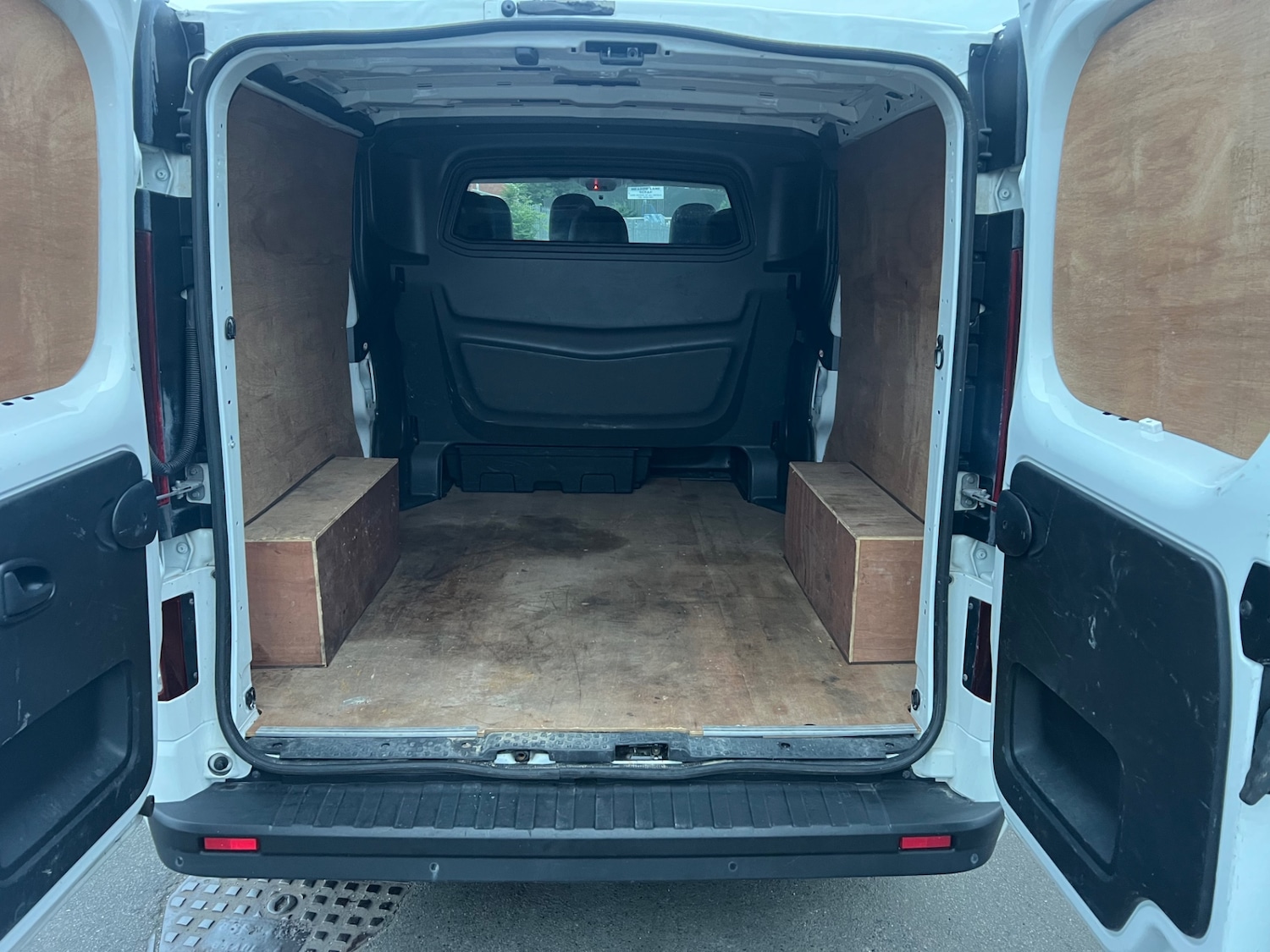 Used Vauxhall Vivaro 2018 for sale - 75677422: Photo 7