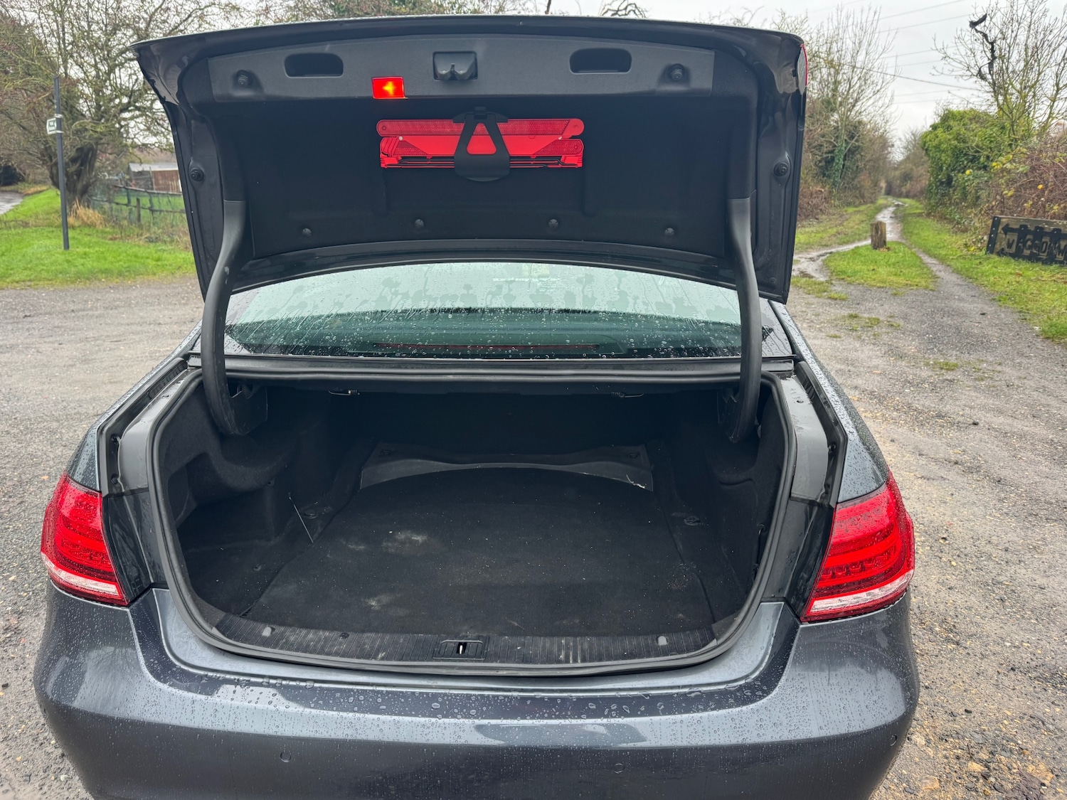 Used Mercedes-Benz E Class 2013 for sale - 77271610: Photo 9