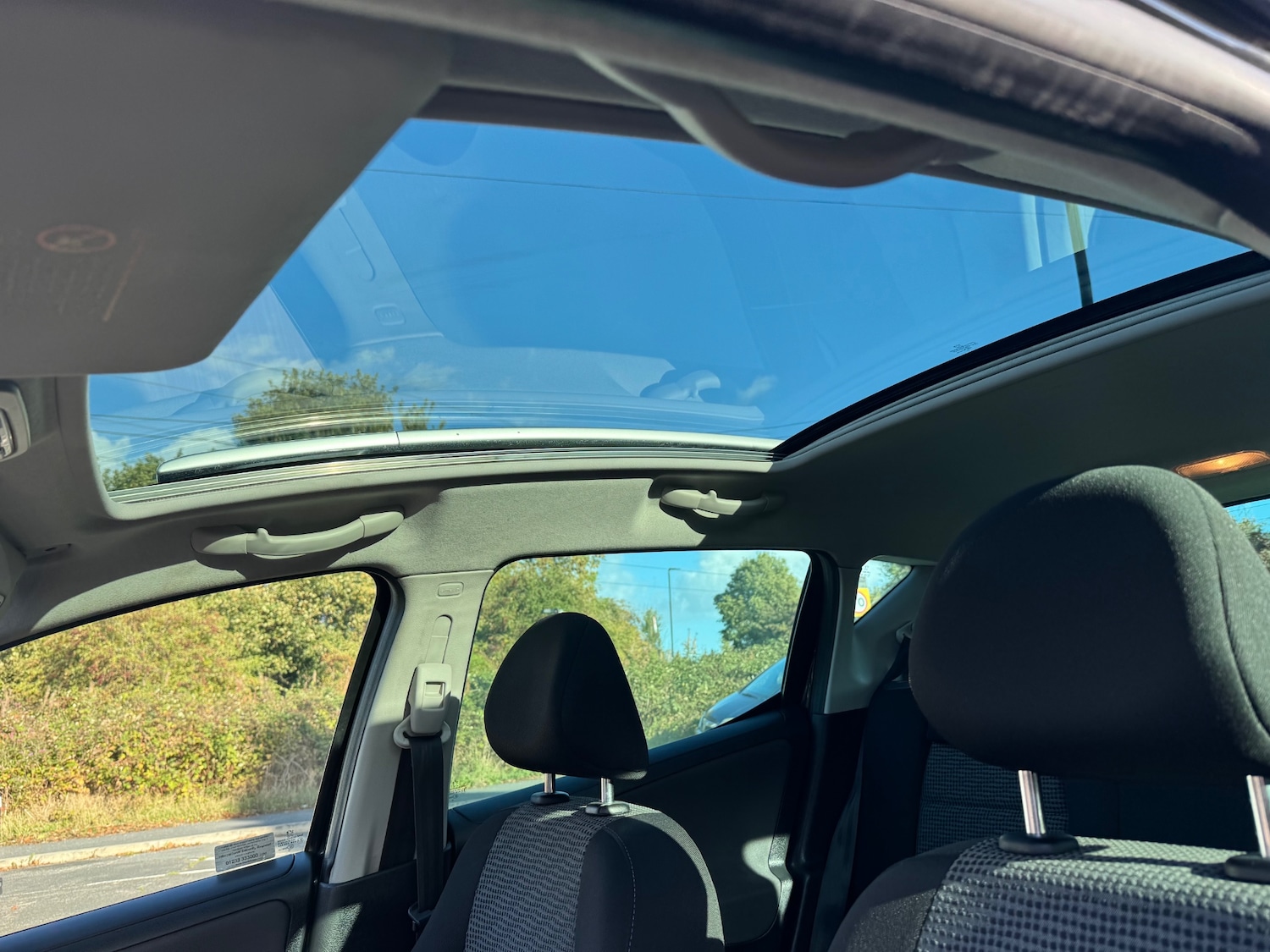 Used Peugeot 207 2011 for sale - 76401950: Photo 12