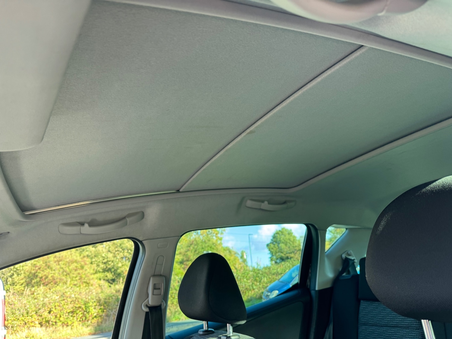 Used Peugeot 207 2011 for sale - 76401950: Photo 13