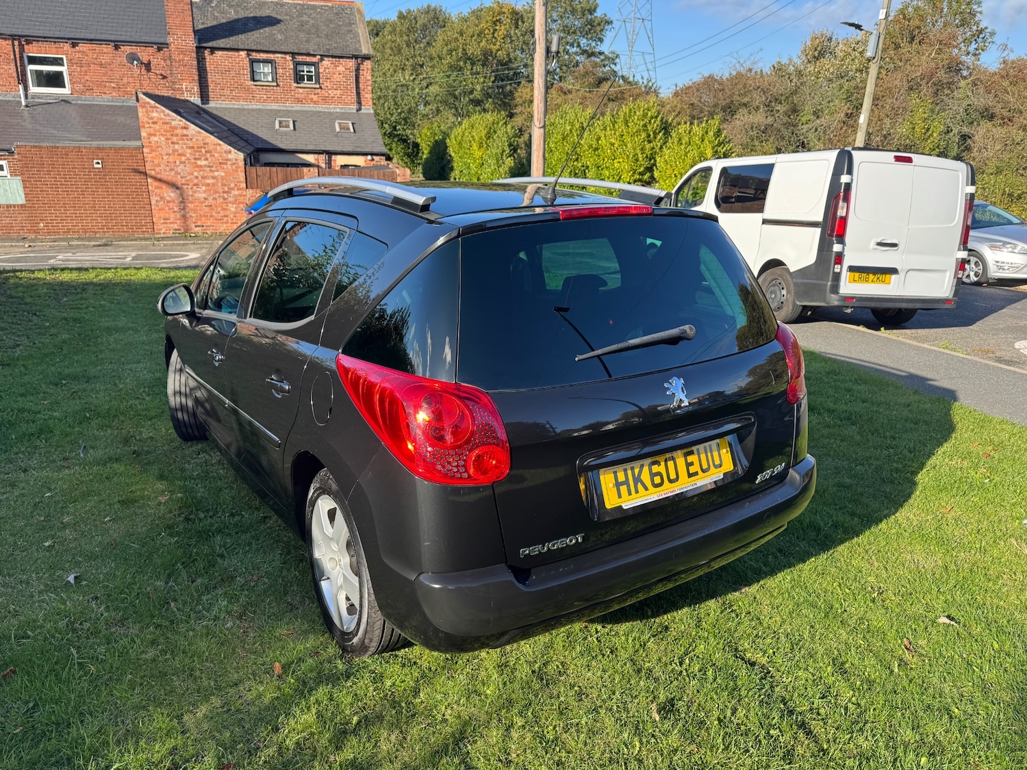 Used Peugeot 207 2011 for sale - 76401950: Photo 3