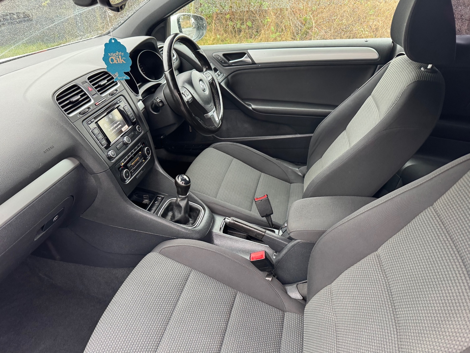 Used Volkswagen Golf 2011 for sale - 77980205: Photo 10