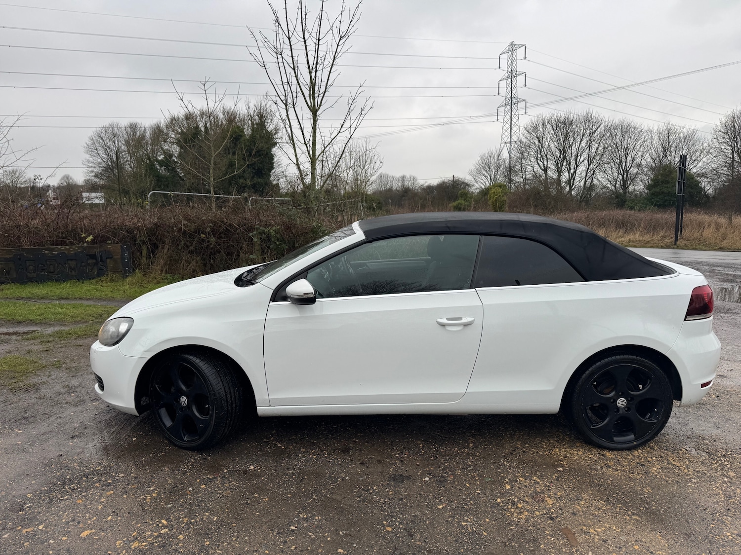 Used Volkswagen Golf 2011 for sale - 77980205: Photo 2
