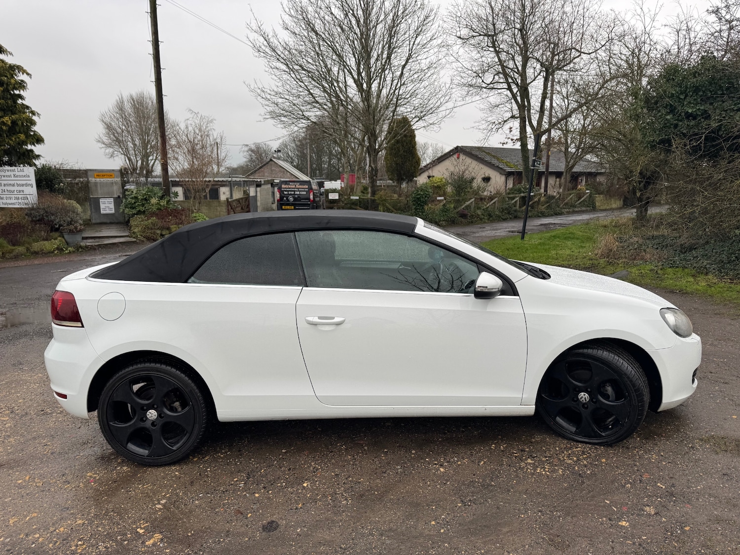 Used Volkswagen Golf 2011 for sale - 77980205: Photo 5