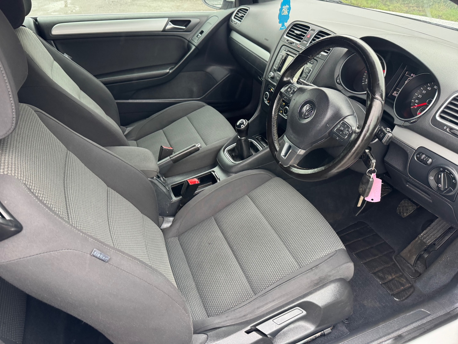 Used Volkswagen Golf 2011 for sale - 77980205: Photo 6