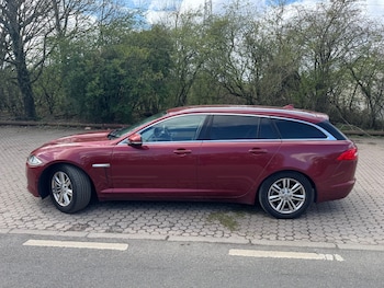 Used Jaguar XF 2013 for sale - 78210490: Photo