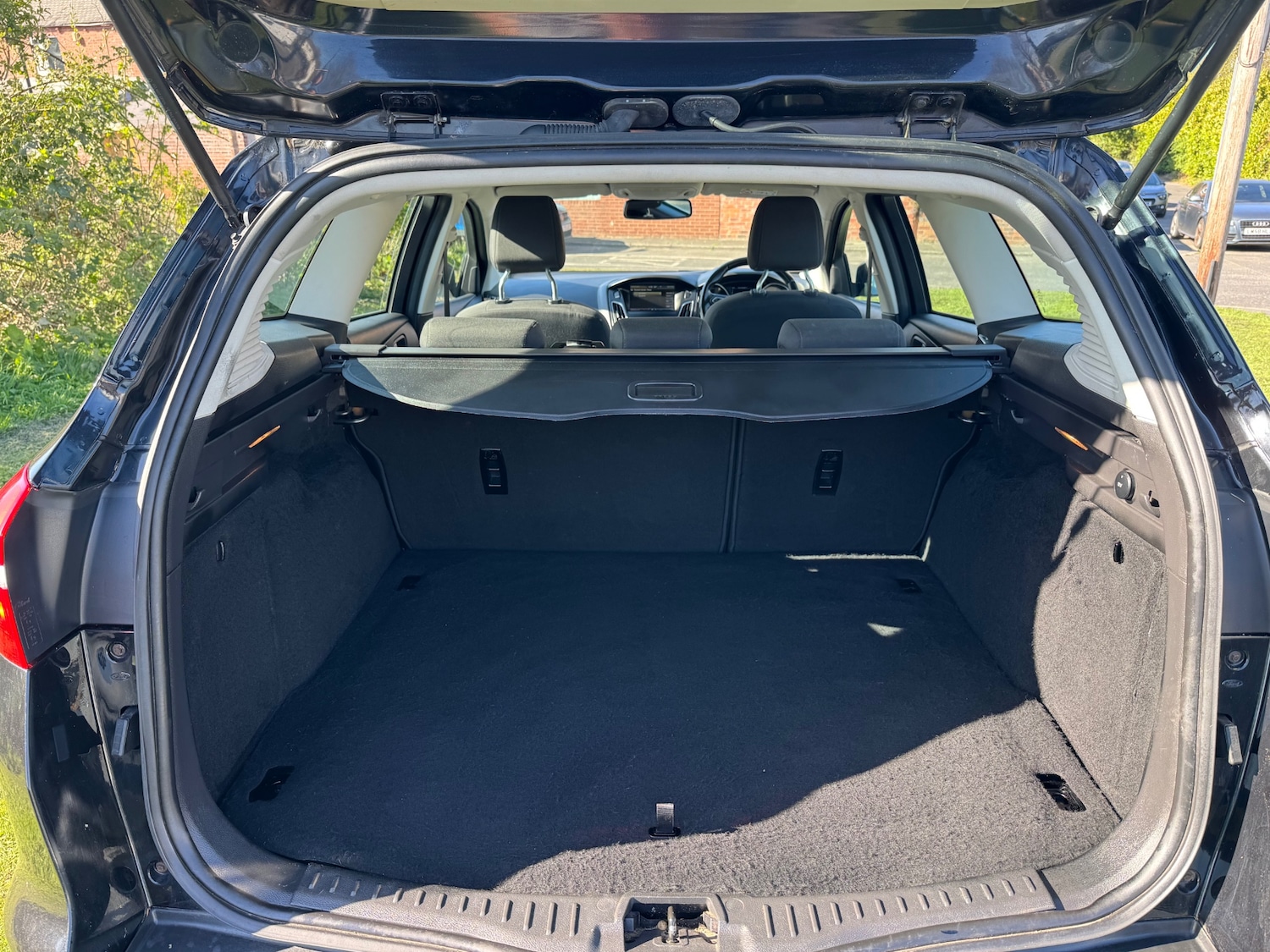 Used Ford Focus 2015 for sale - 76401809: Photo 10