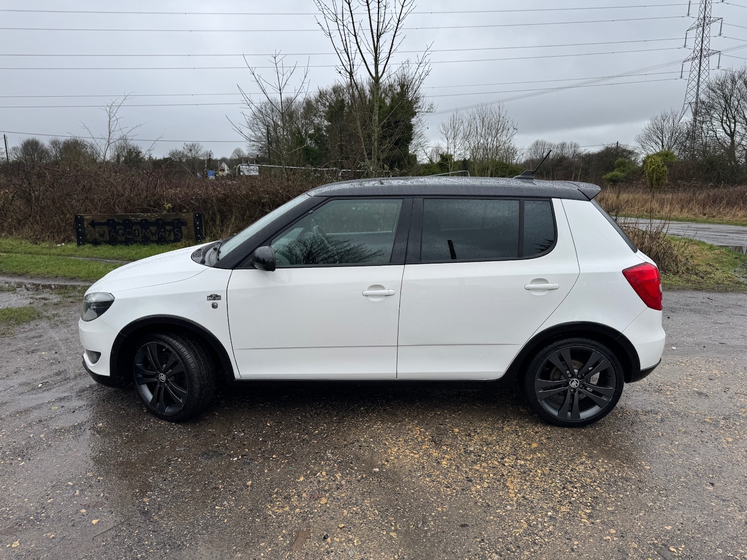 Used Skoda Fabia 2013 for sale - 77530567: Photo 2