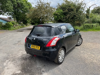 Used Suzuki Swift 2011 for sale - 78860565: Photo