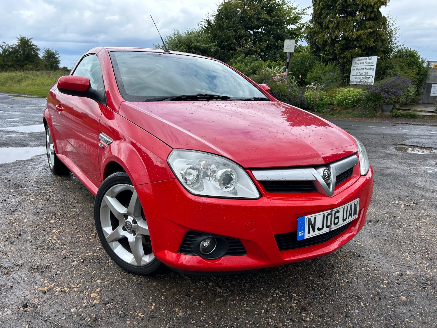 Used Vauxhall Tigra 2006 for sale - 76401511: Photo 14