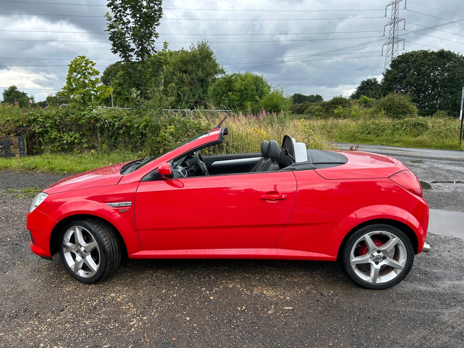 Used Vauxhall Tigra 2006 for sale - 76401511: Photo 2