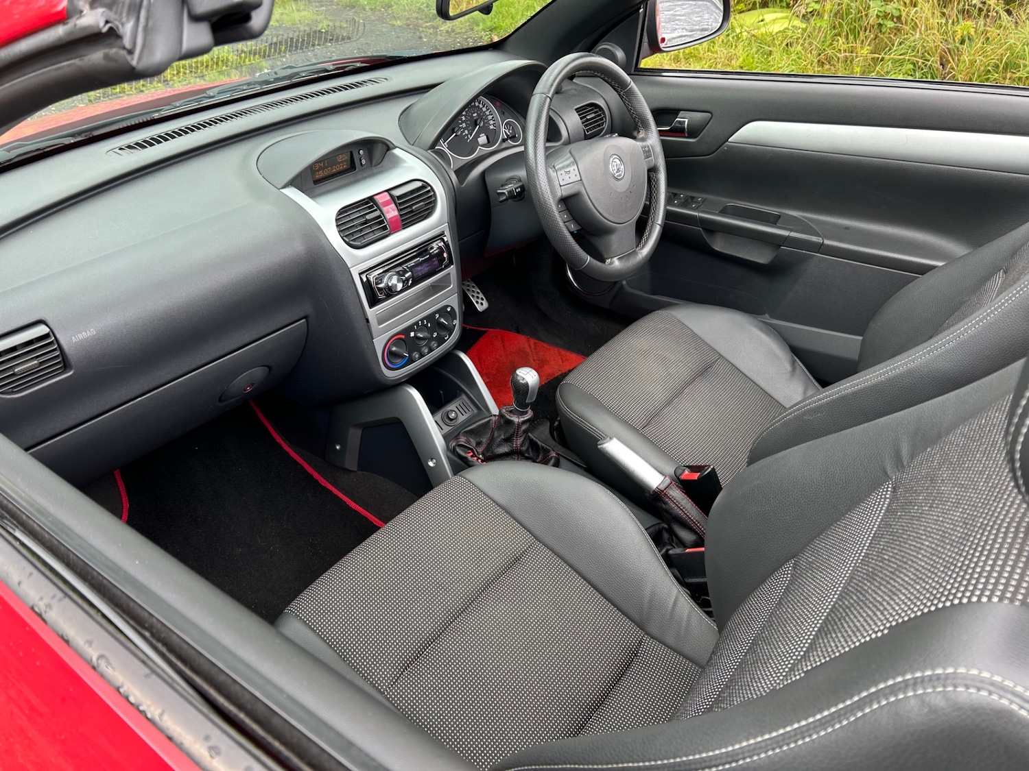 Used Vauxhall Tigra 2006 for sale - 76401511: Photo 8