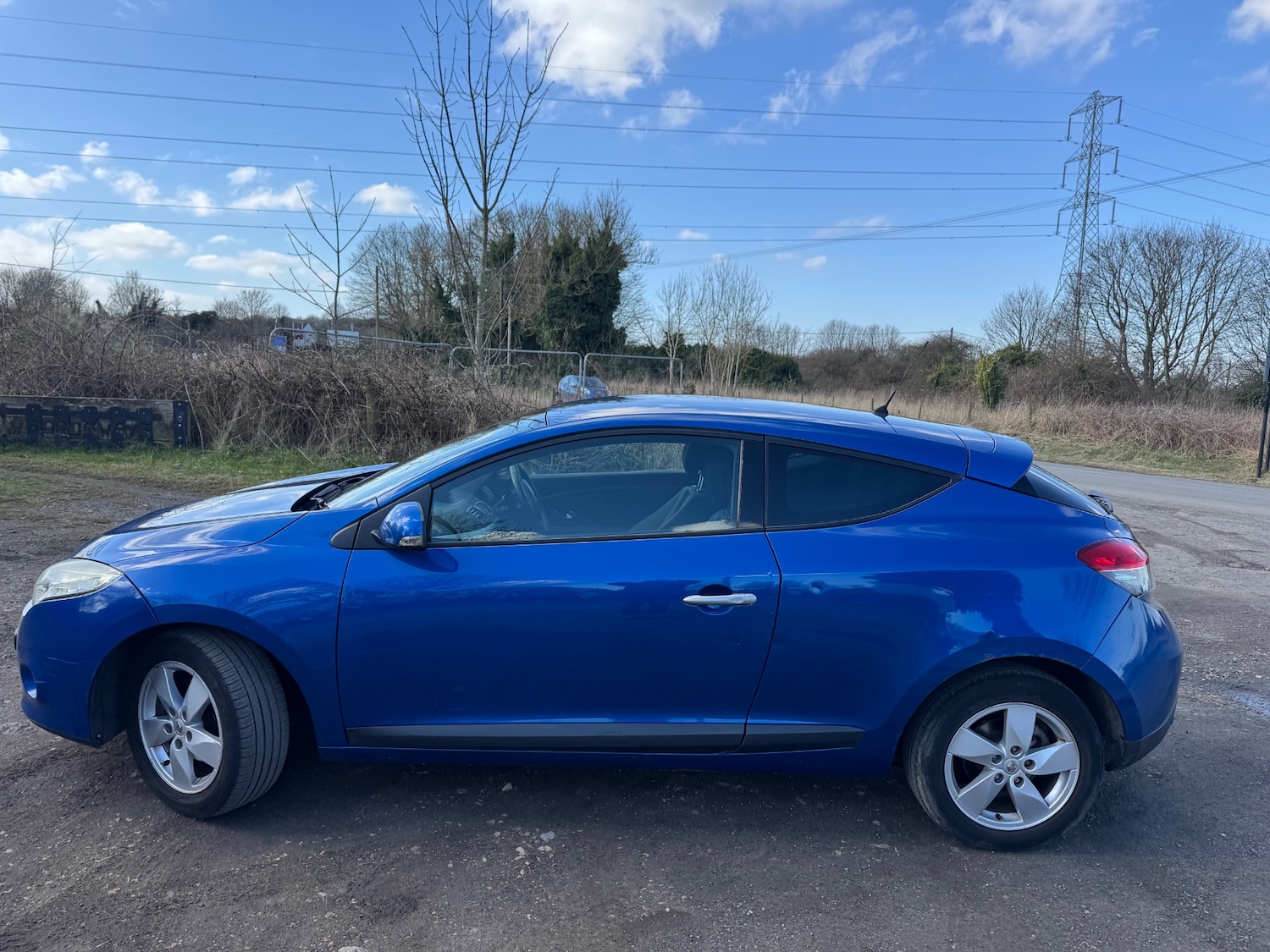 Used Renault Megane 2009 for sale - 76401522: Photo 2