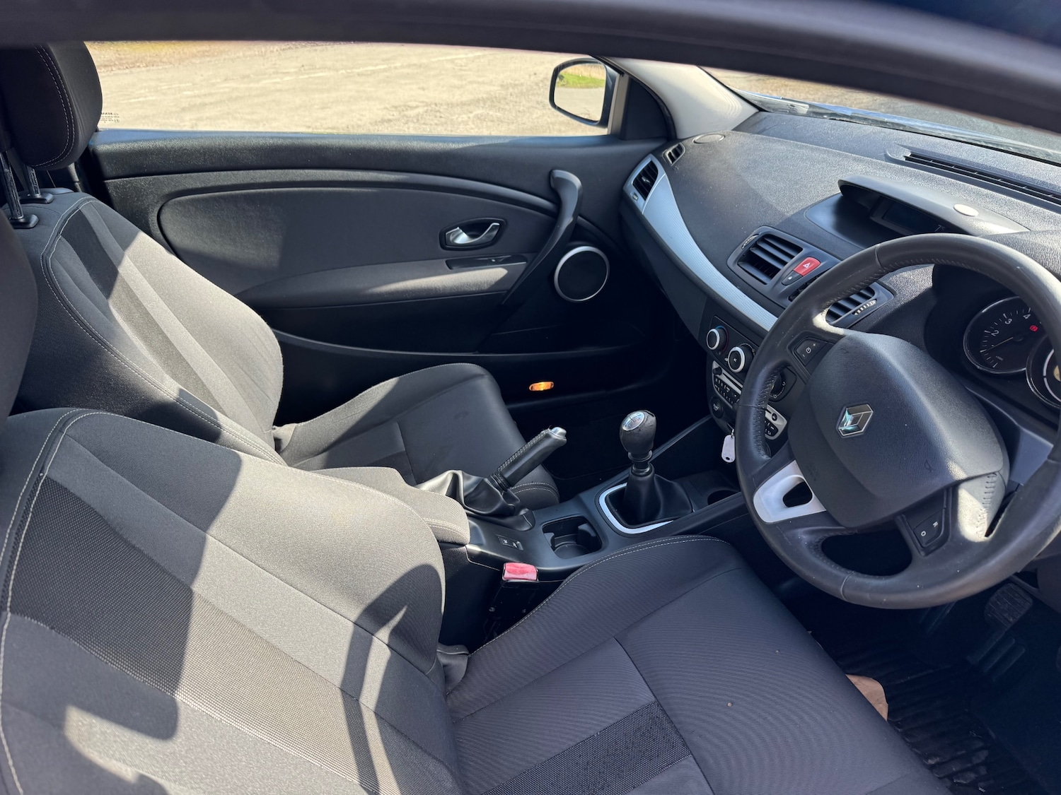 Used Renault Megane 2009 for sale - 76401522: Photo 7