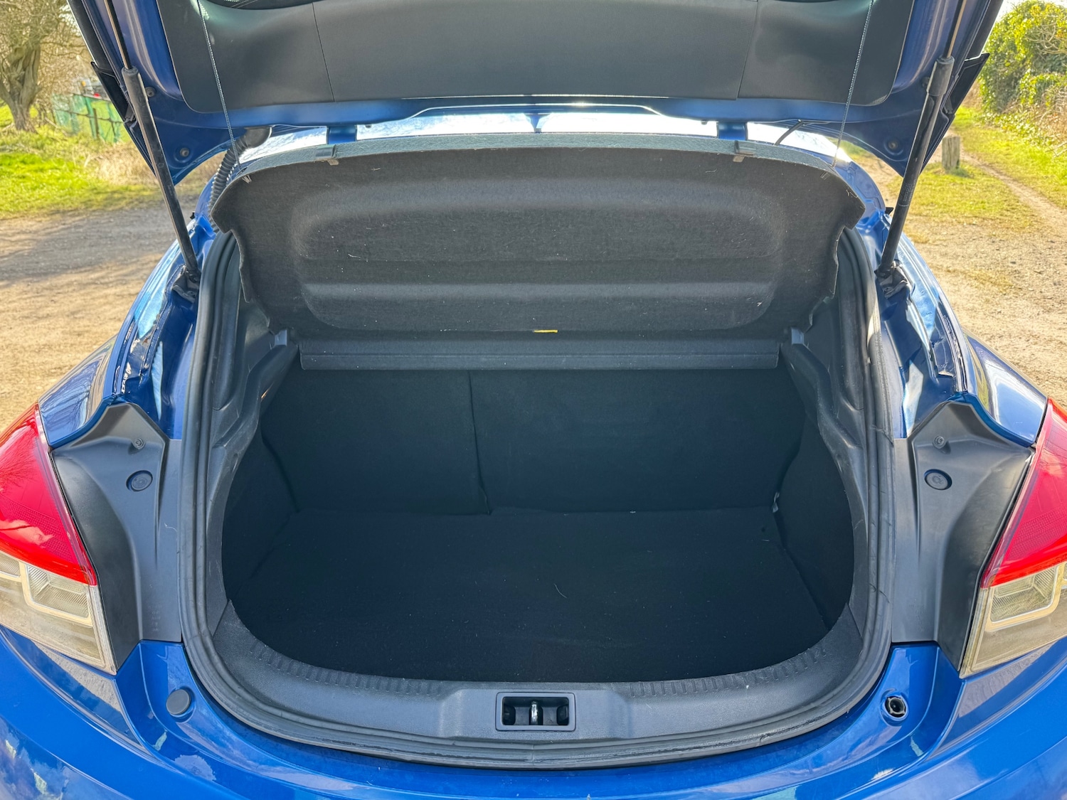 Used Renault Megane 2009 for sale - 76401522: Photo 9