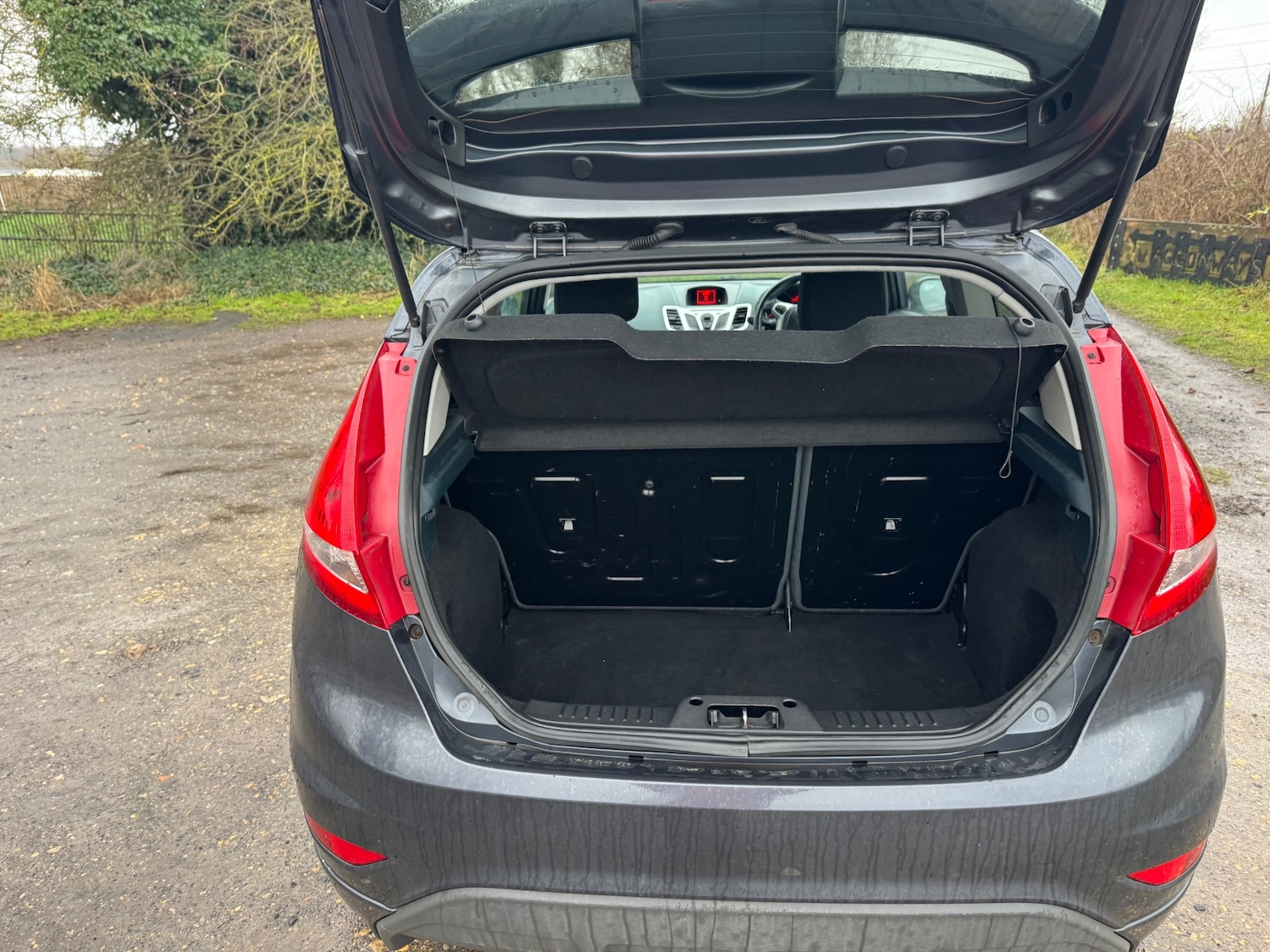 Used Ford Fiesta 2009 for sale - 77324701: Photo 9