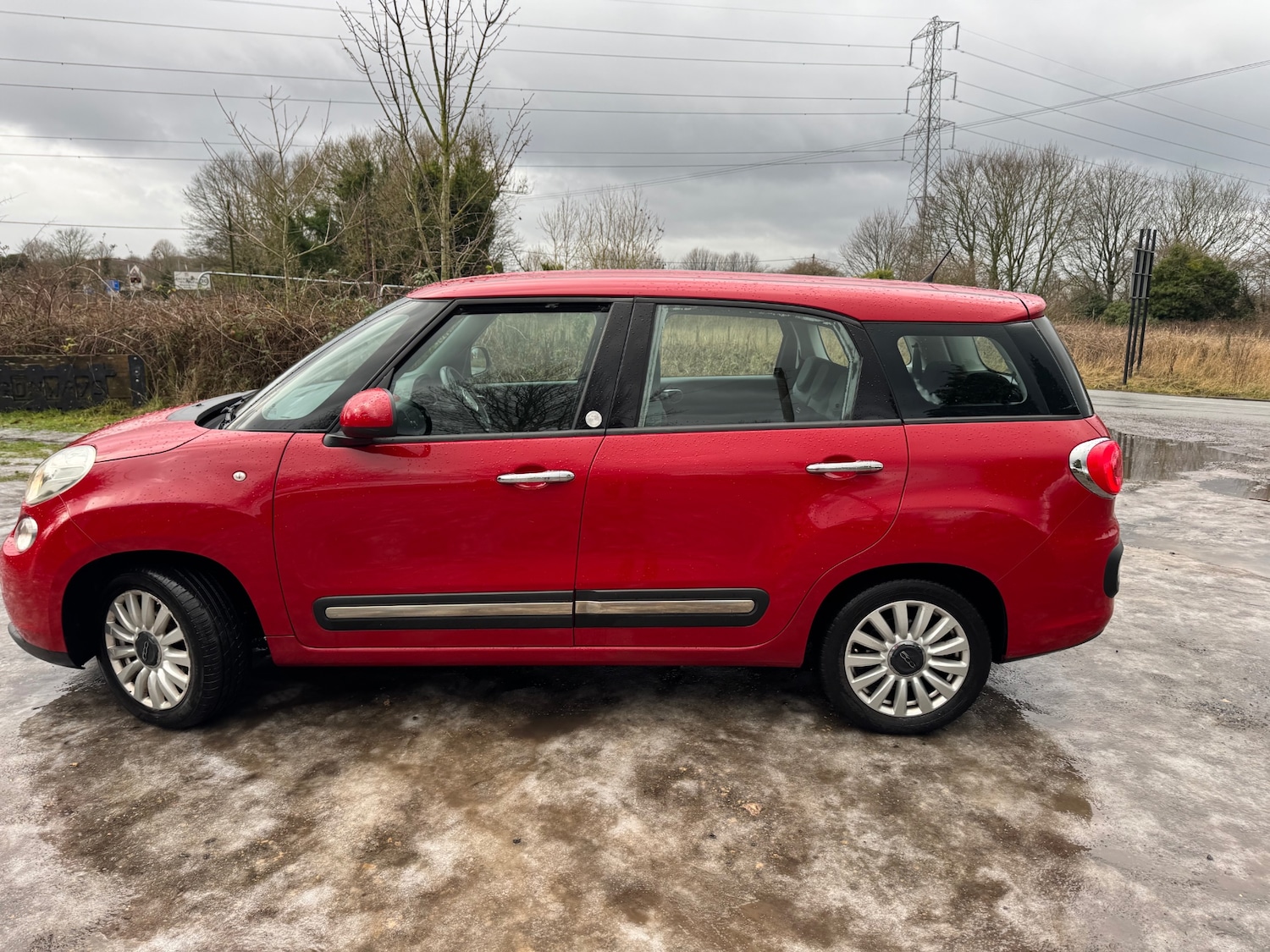 Used Fiat 500L 2014 for sale - 77149682: Photo 2