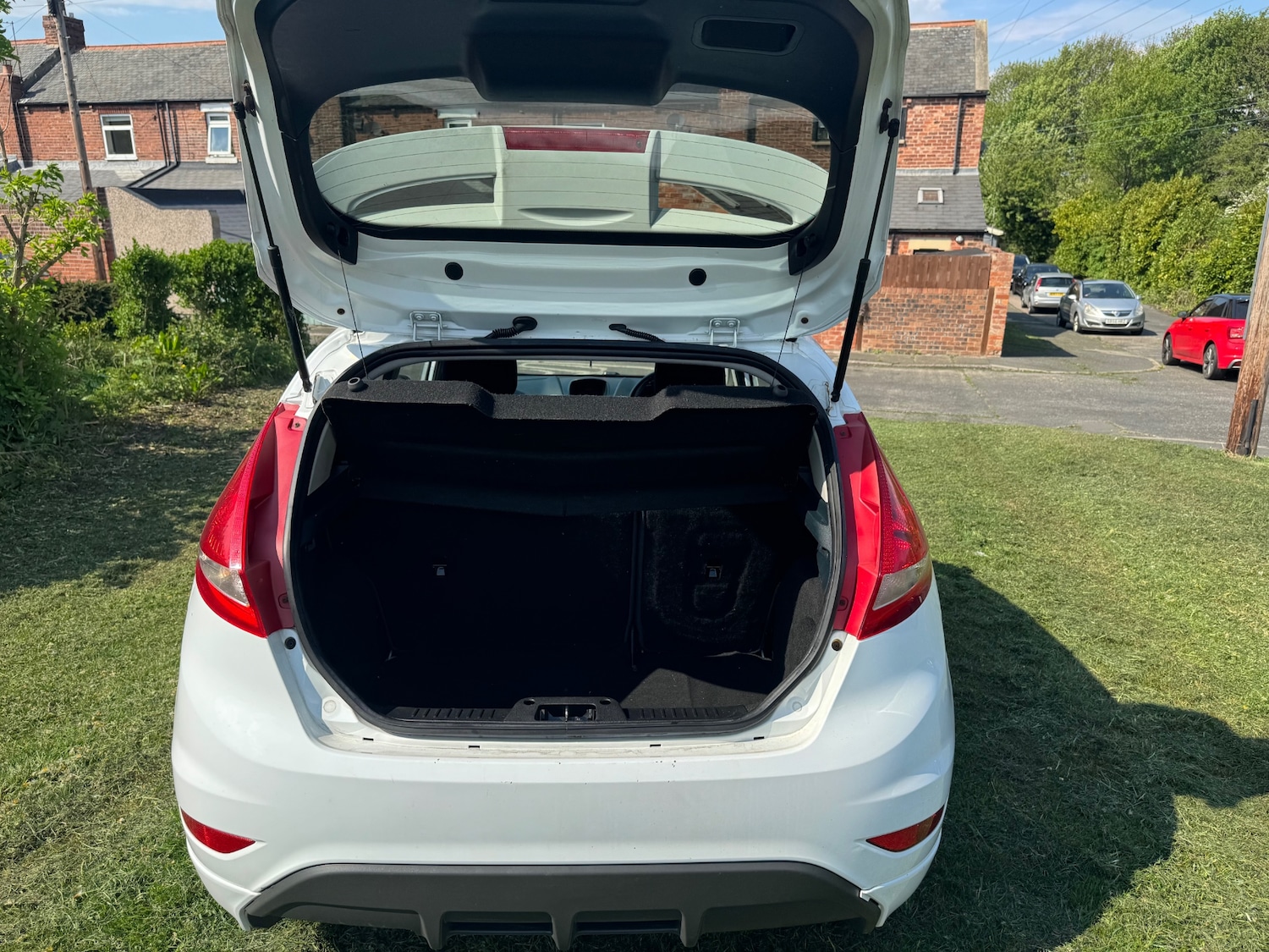 Used Ford Fiesta 2012 for sale - 76401821: Photo 9