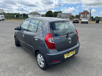 Used Hyundai i10 2012 for sale - 79151870: Photo