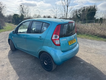 Used Suzuki Splash 2010 for sale - 77932679: Photo