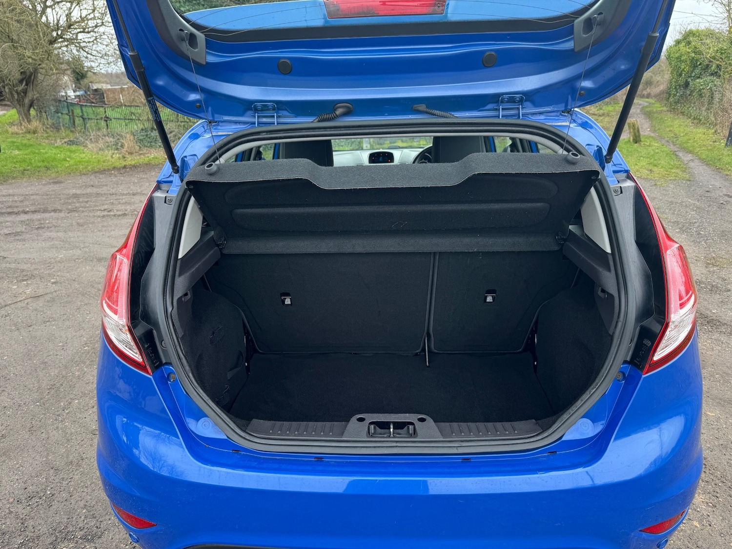 Used Ford Fiesta 2013 for sale - 78121675: Photo 9