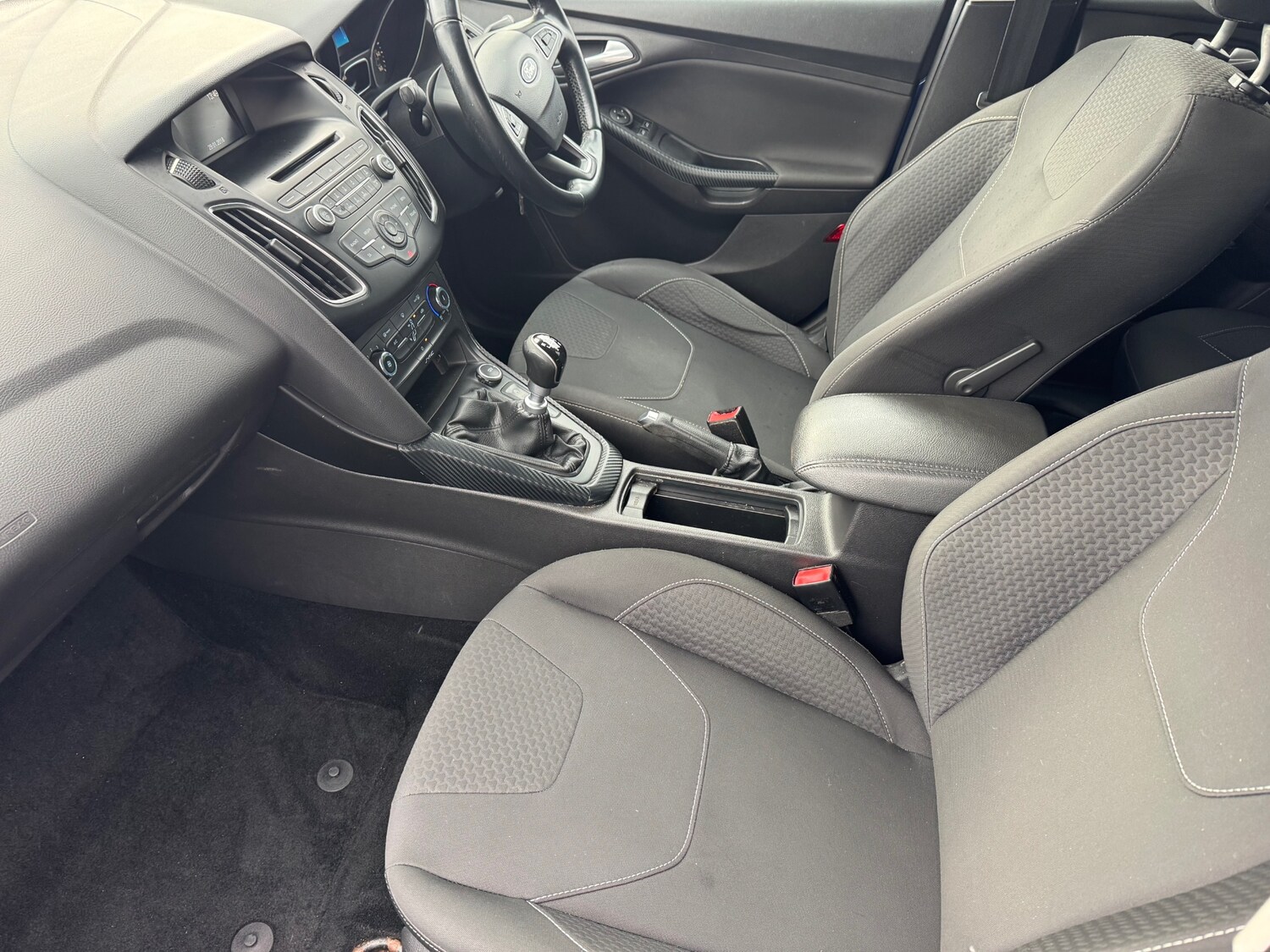 Used Ford Focus 2015 for sale - 77364800: Photo 11