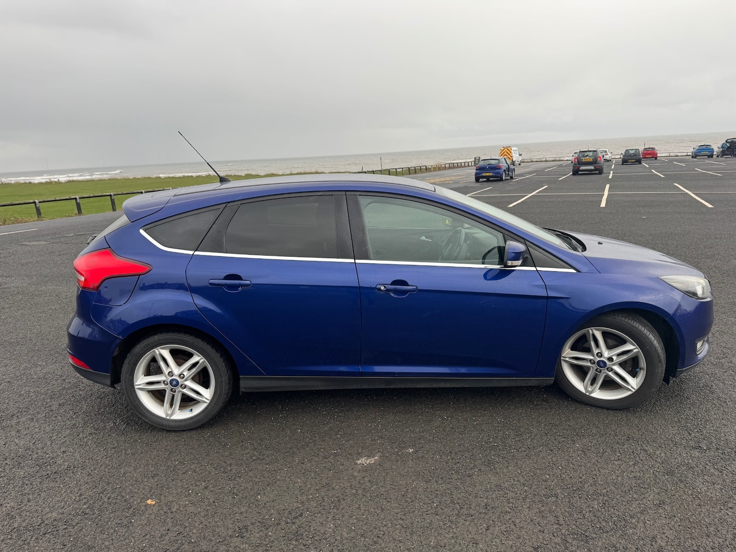 Used Ford Focus 2015 for sale - 77364800: Photo 5